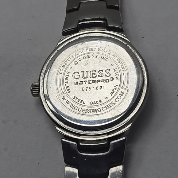Womens Guess Watch G75467L Silver Tone 25mm Round Date Dial New Battery - Picture 10 of 10